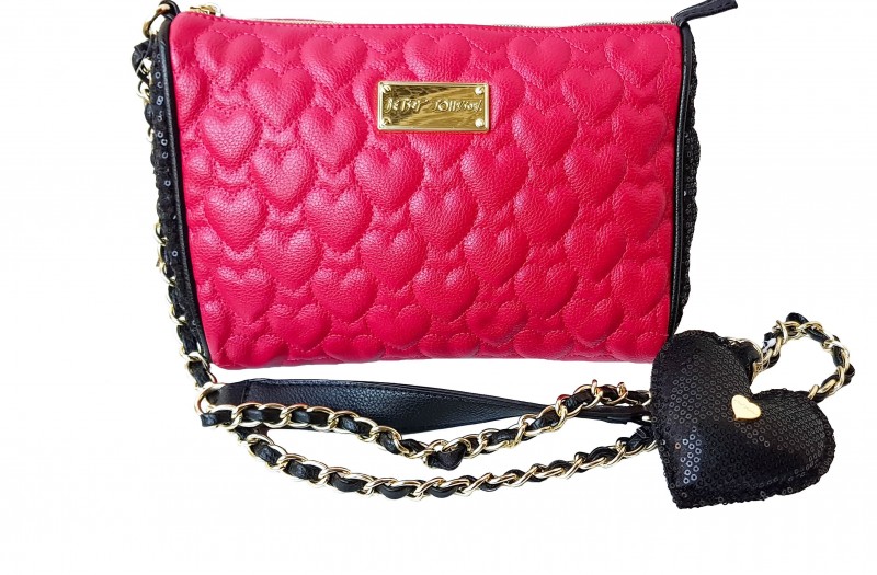 BETSEY JOHNSON HOLIDAY HEART CROSSBODY QUILTED PINK DEFEKTNE