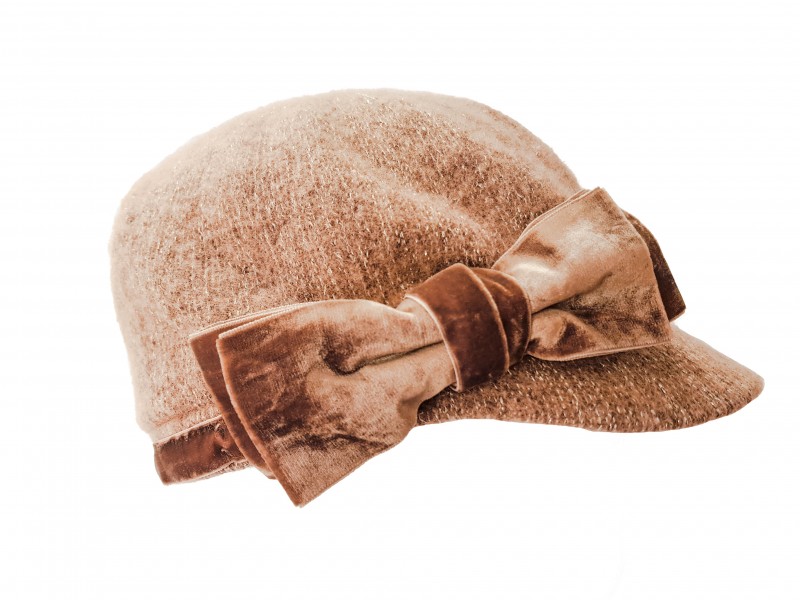 AUGUST HAT BEEZ MÜTS