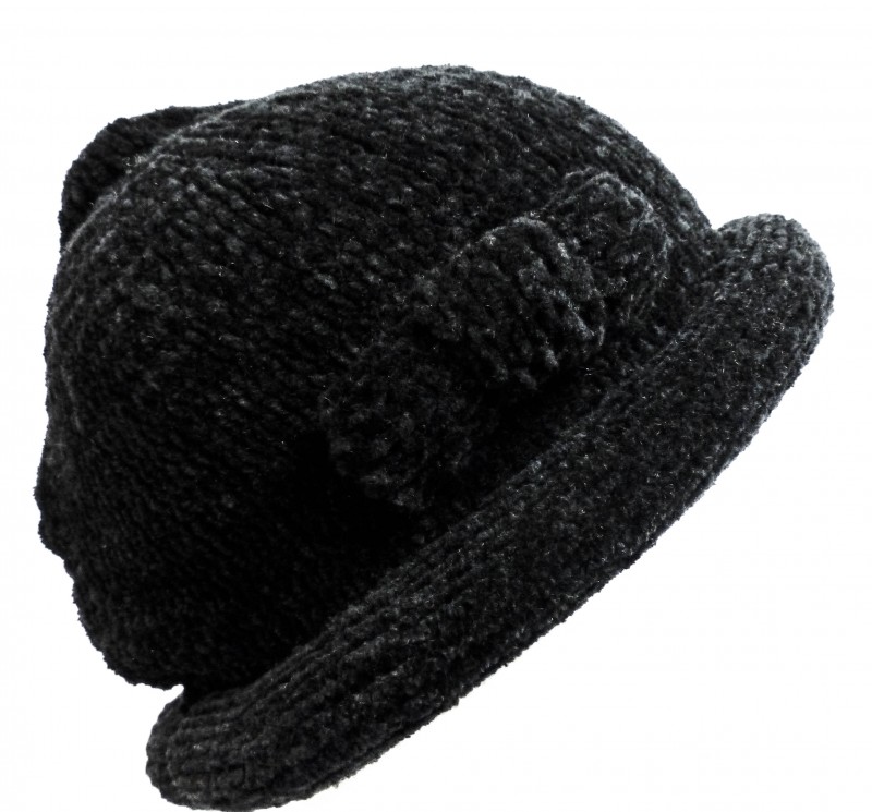AUGUST HAT MUST MÜTS